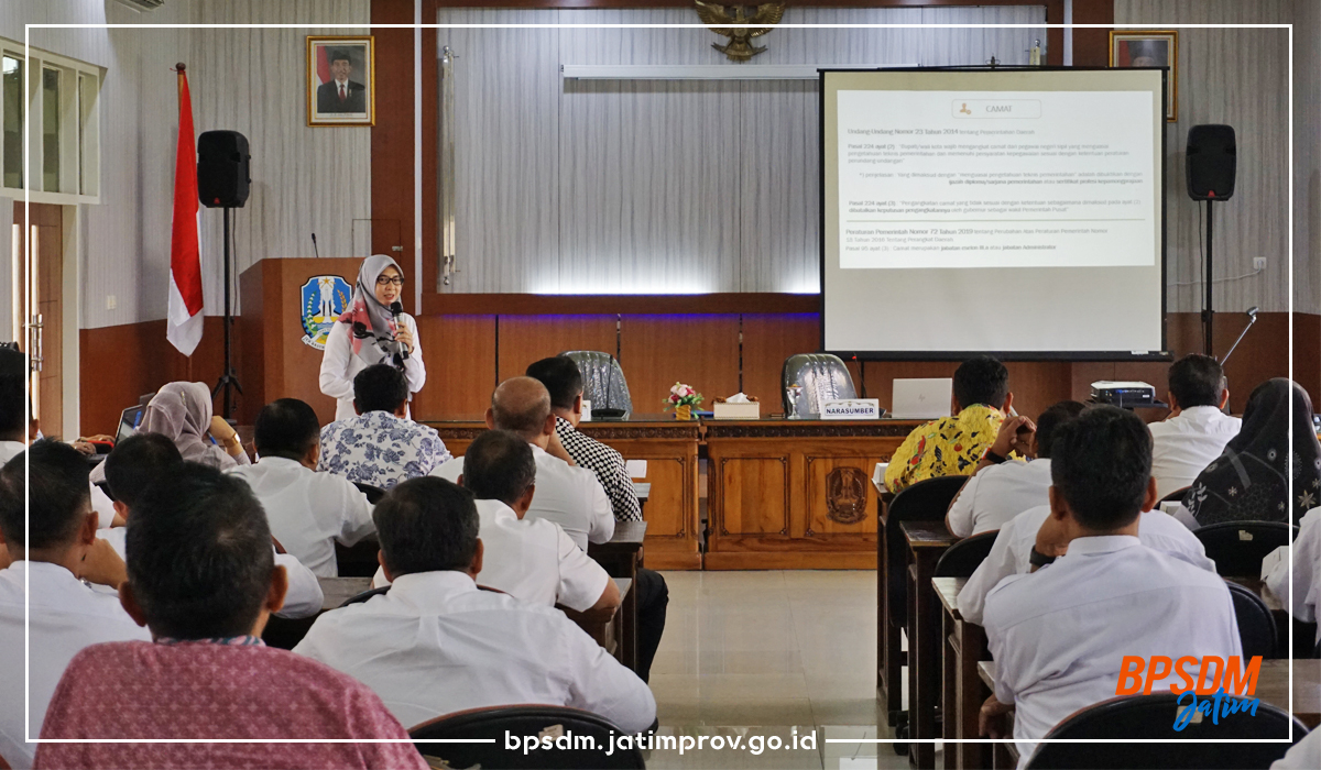 Sosialisasi dan Pra Uji Sertifikasi Kompetensi Pemerintahan Bagi Camat Pemerintah Provinsi Jawa Timur Tahun 2020
