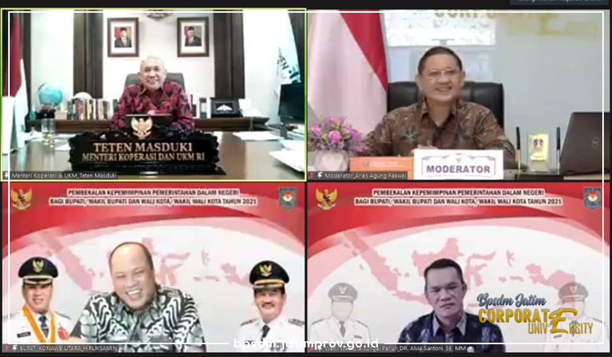 Kepala BPSDM Jatim moderatori Pembekalan Kepemimpinan Pemerintahan Dalam Negeri diikuti Bupati dan Walikota beserta Wakil Bupati dan Wakil Walikota se-Indonesia